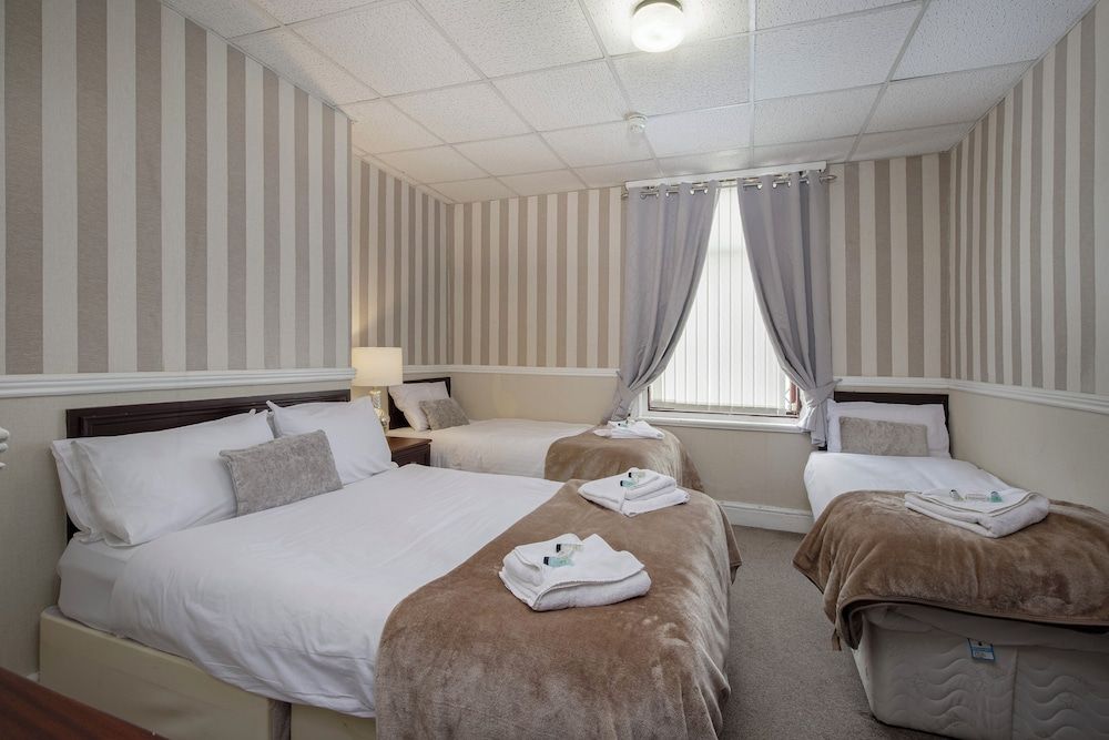 The Sonora Park Hotel 2