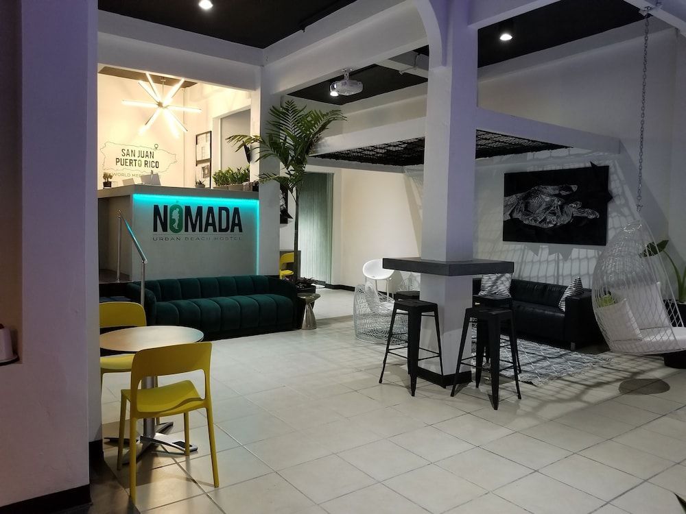 Nomada Urban Beach Hostel- Calle Loiza 2