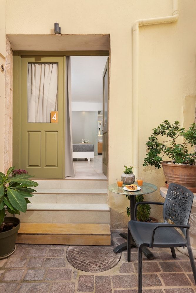 Elia Portou Luxury Residence 2