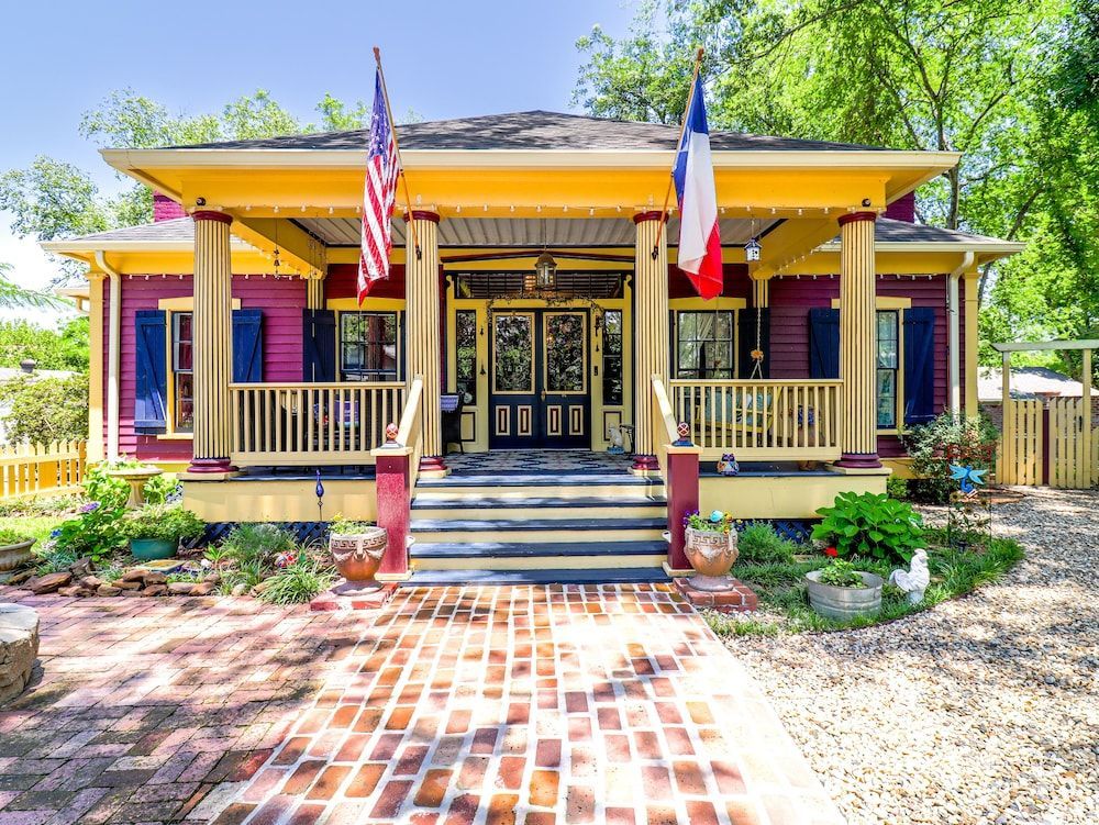 The Steamboat Inn 1