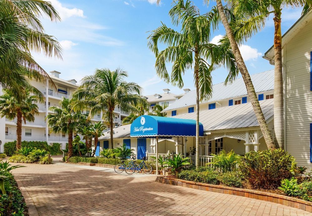 Olde Marco Island Inn and Suites 1