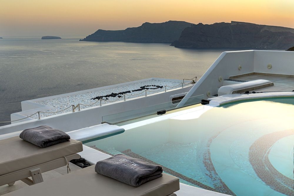 Santorini Secret Premium 1
