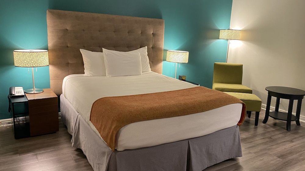 Redac Gateway Hotel Torrance 1