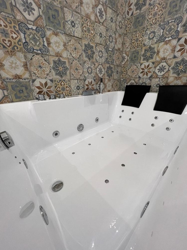 GianLuis Luxury Suites 2