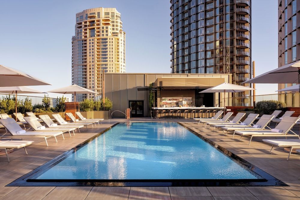 Fairmont Century Plaza Gold Experience 1