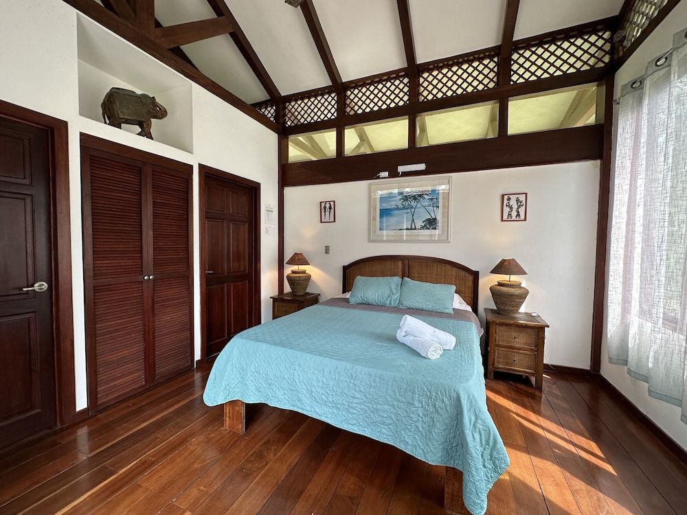 Hotel Kenaki Lodge 2