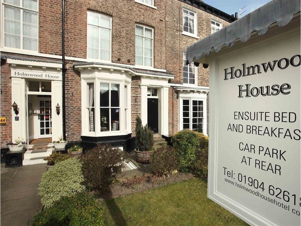 Holmwood House Guest Accommodation 1