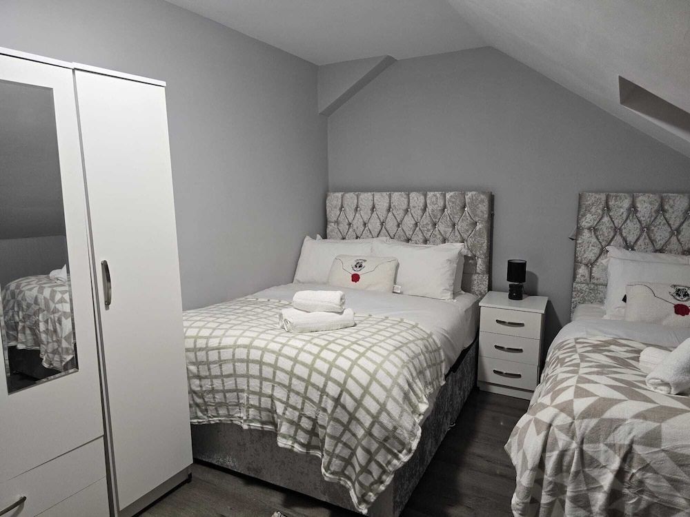 Heathrow roomzzzz B&B 2