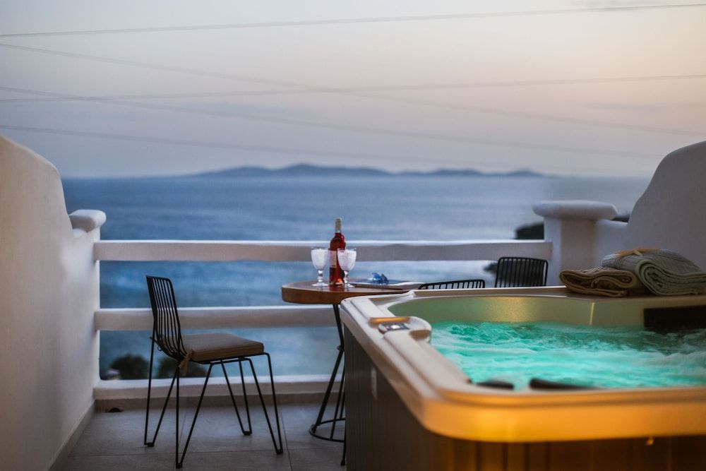 Villa Elina suites and more 1