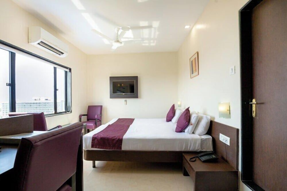 Sukh Hotel 1