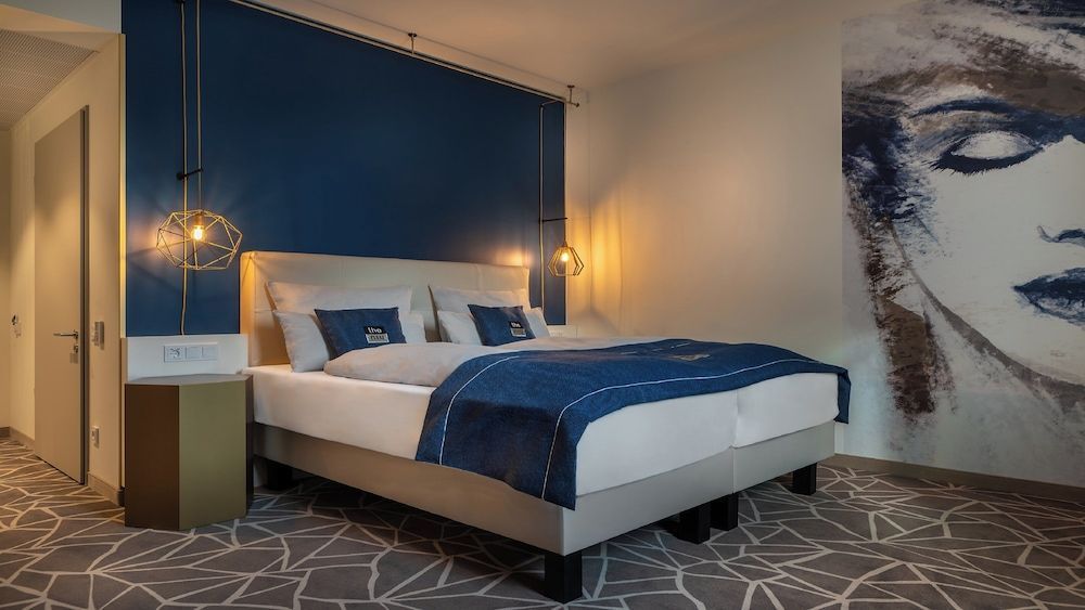 Holiday Inn - the niu, Ridge Halle Central Station by IHG 1