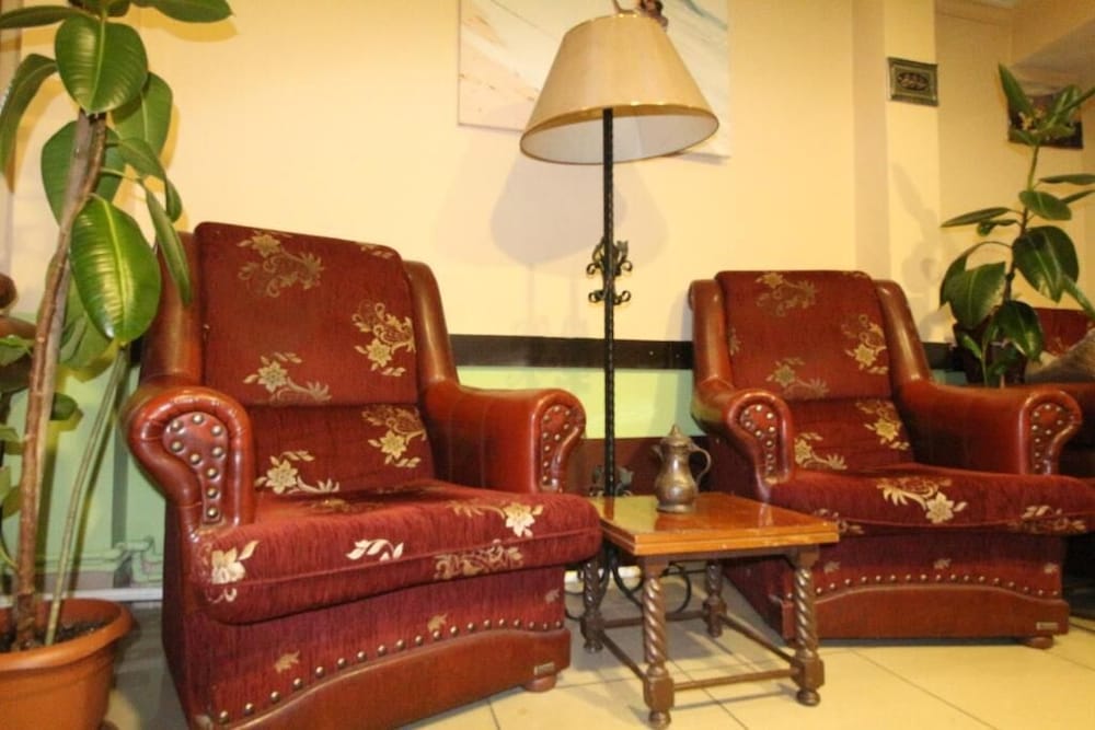 Butique House 2