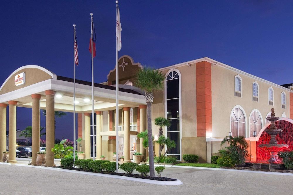 Hawthorn Extended Stay by Wyndham Corpus Christi 1