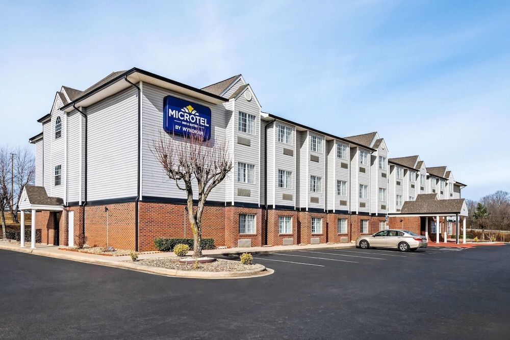 Microtel Inn & Suites by Wyndham Statesville 1