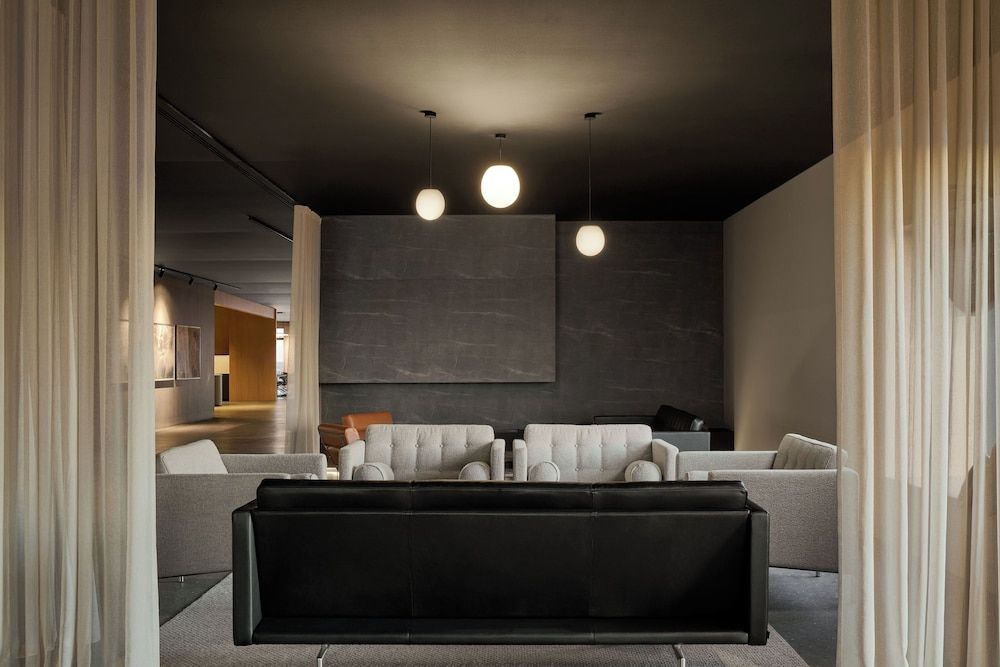 Black Sand Hotel 2