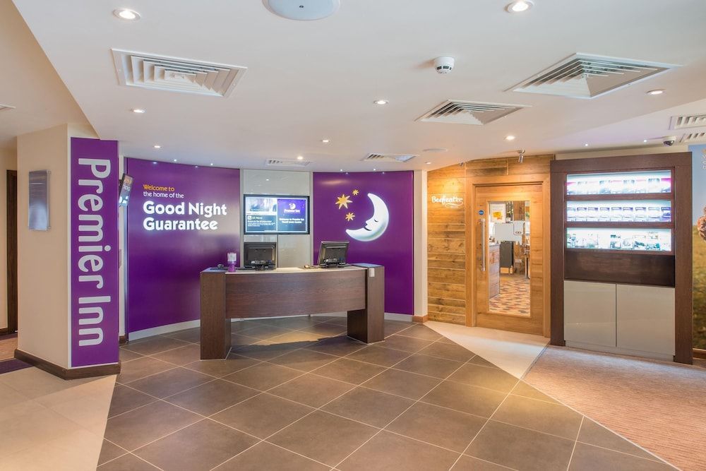 Premier Inn Yeovil Town Centre 2