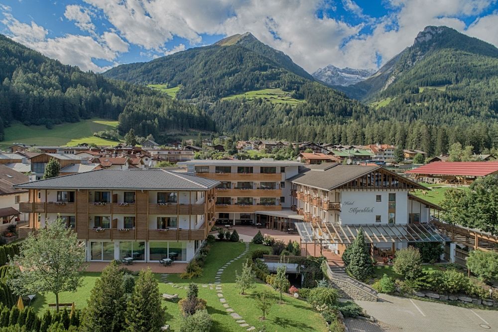 Hotel Alpenblick 1