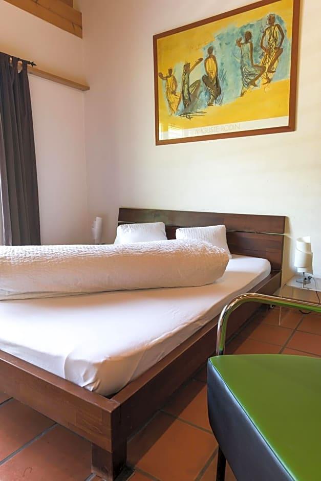 Schnider Bed&Breakfast und Café 2