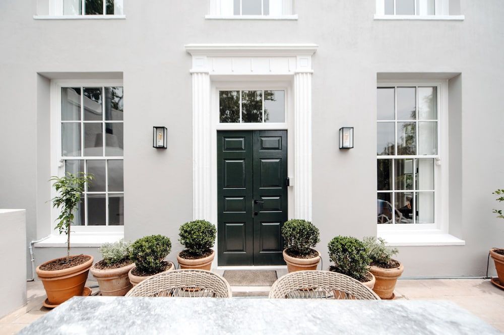 Cape Finest - De Waterkant House 1