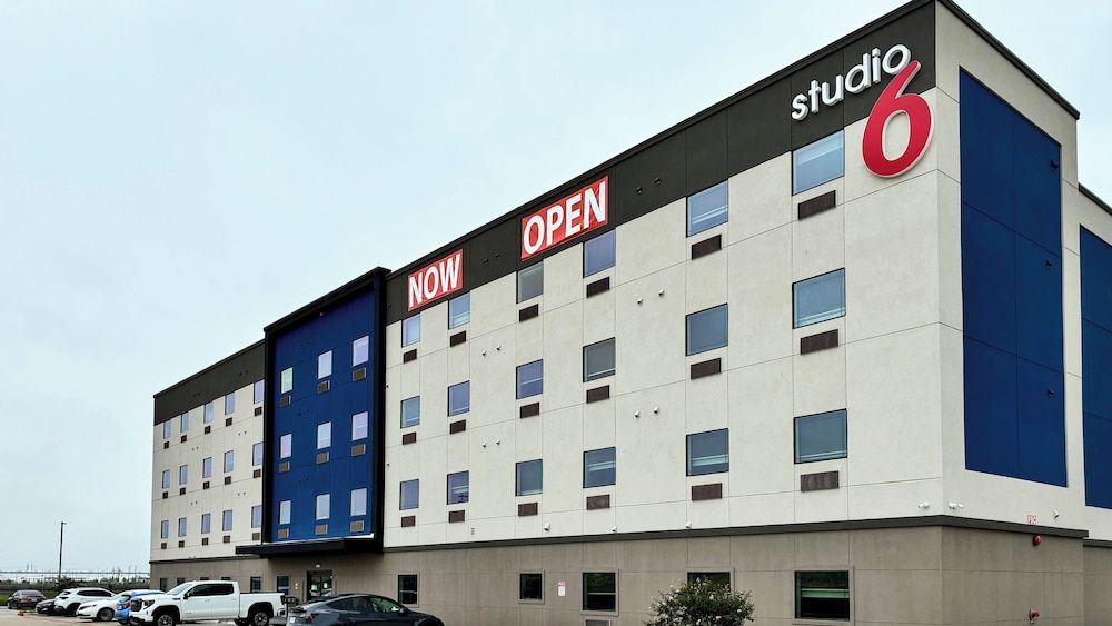 Studio 6 Houston TX Pearland Medical Center 1