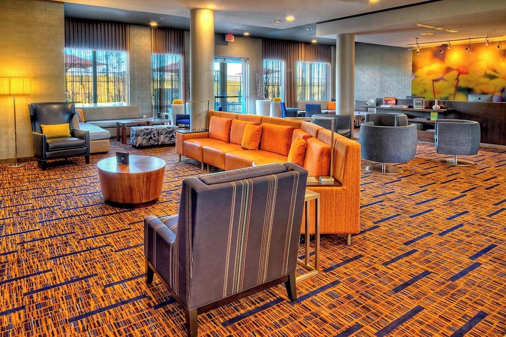 Courtyard by Marriott San Marcos 2