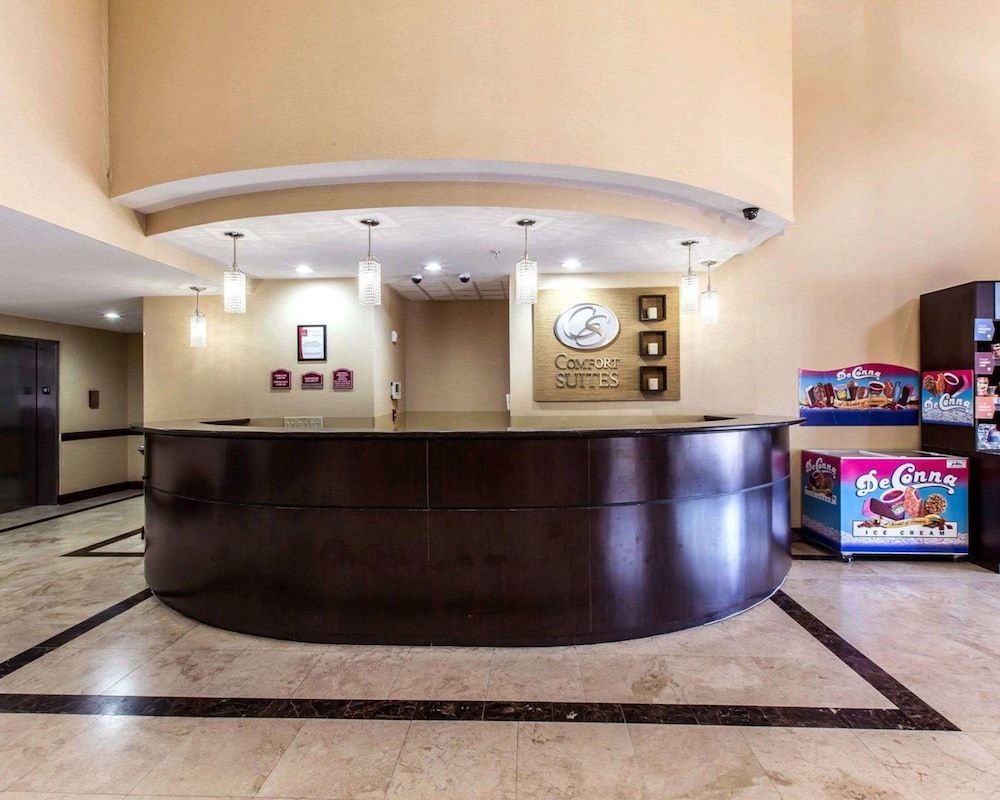 Comfort Suites Waycross 2