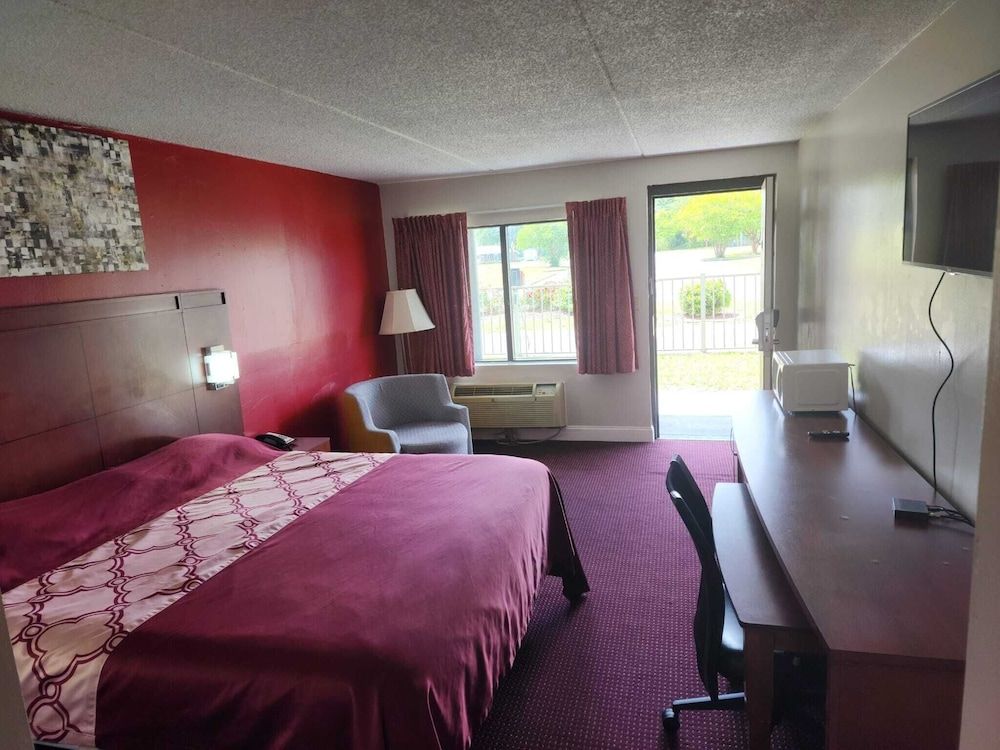 American Inn Chesapeake - Portsmouth 2