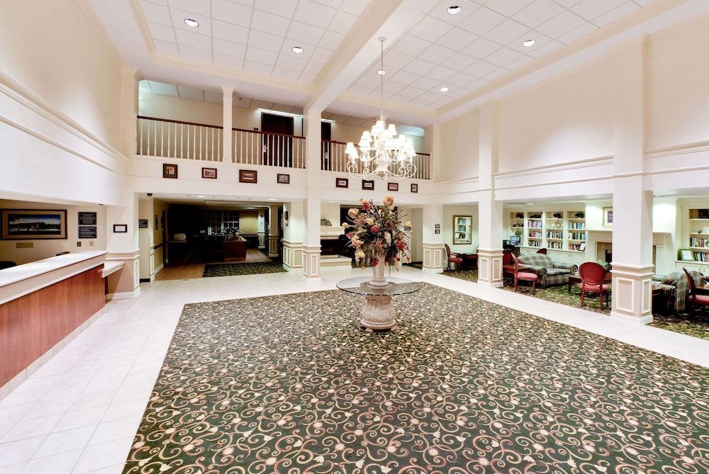 Hawthorn Suites by Wyndham Louisville East 2
