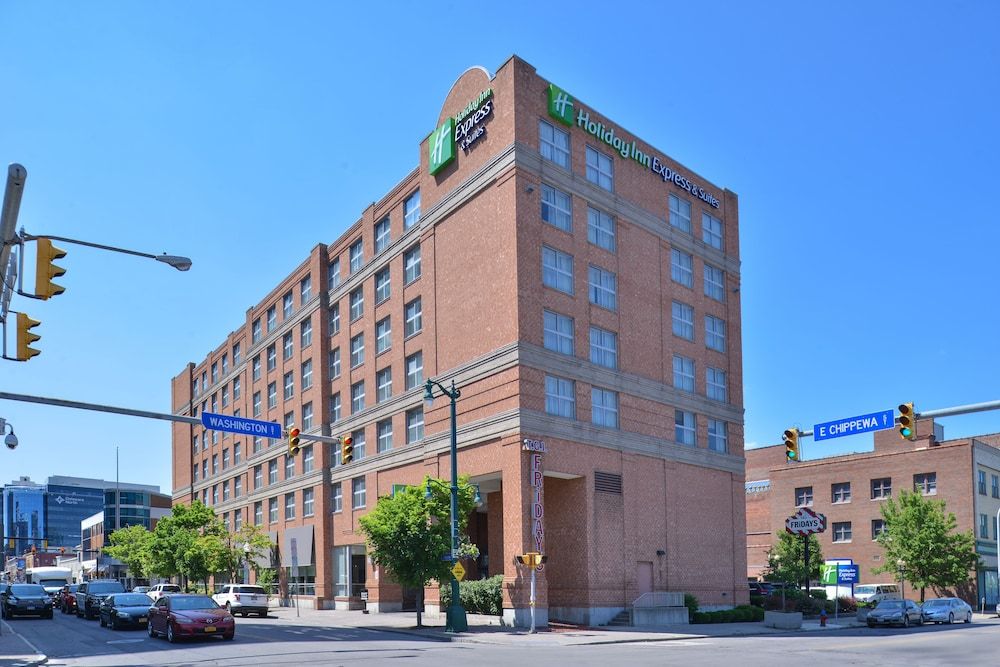 Holiday Inn Express & Suites BUFFALO DOWNTOWN - MEDICAL CTR by IHG 1