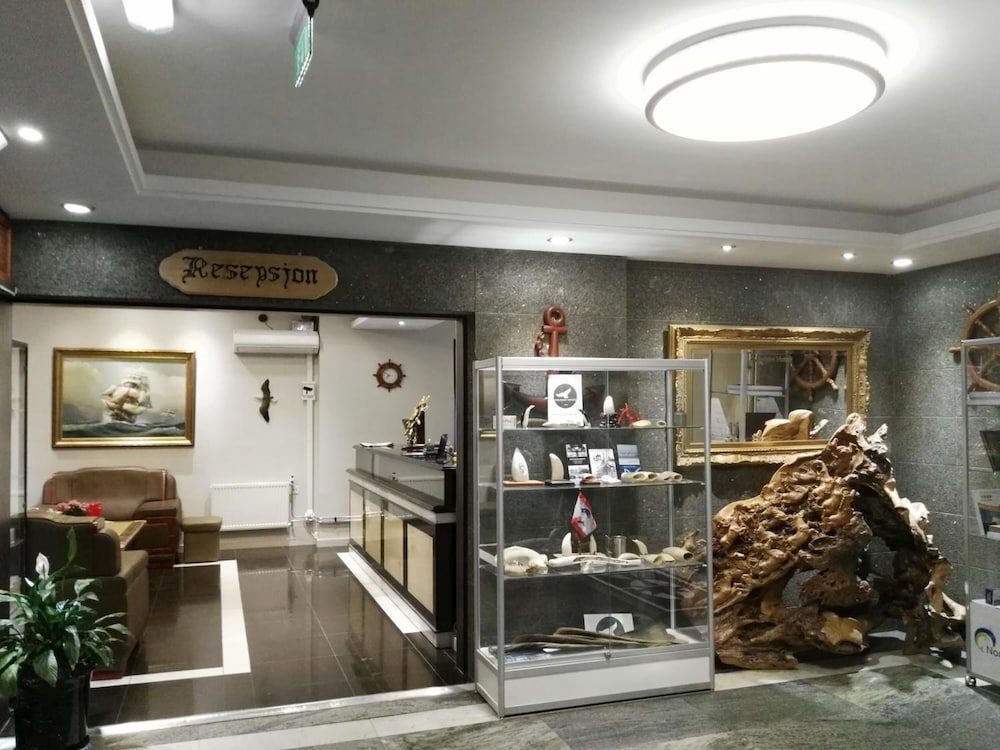 Maritim Hotel 2