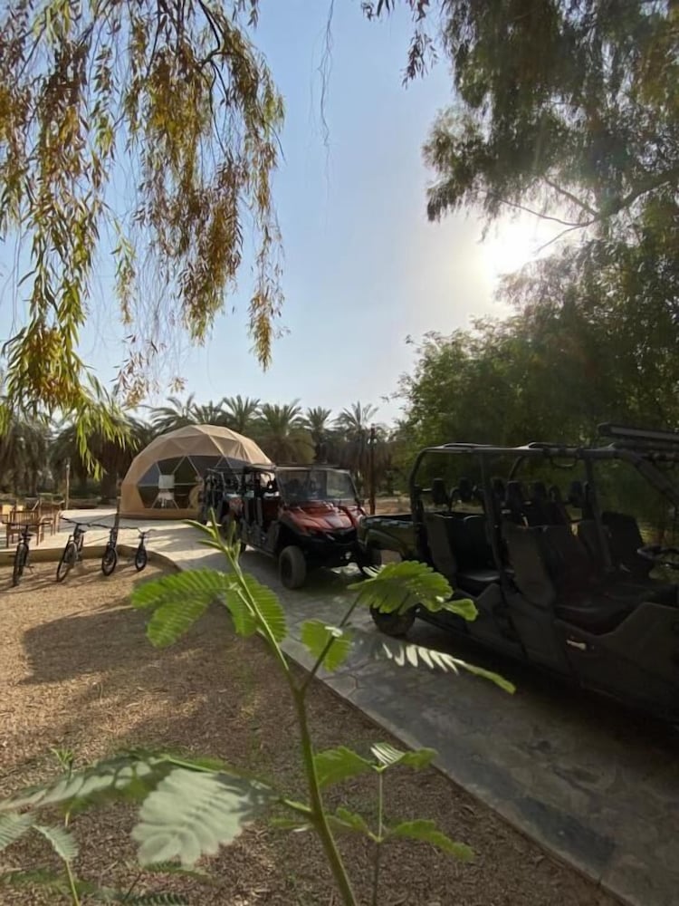 Glamping Resort 2