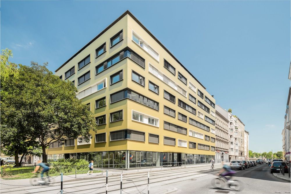 myNext - Hotel Leo 1