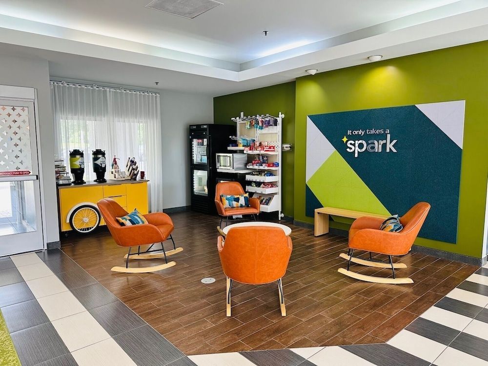 Spark by Hilton Salem East Electric Road 2