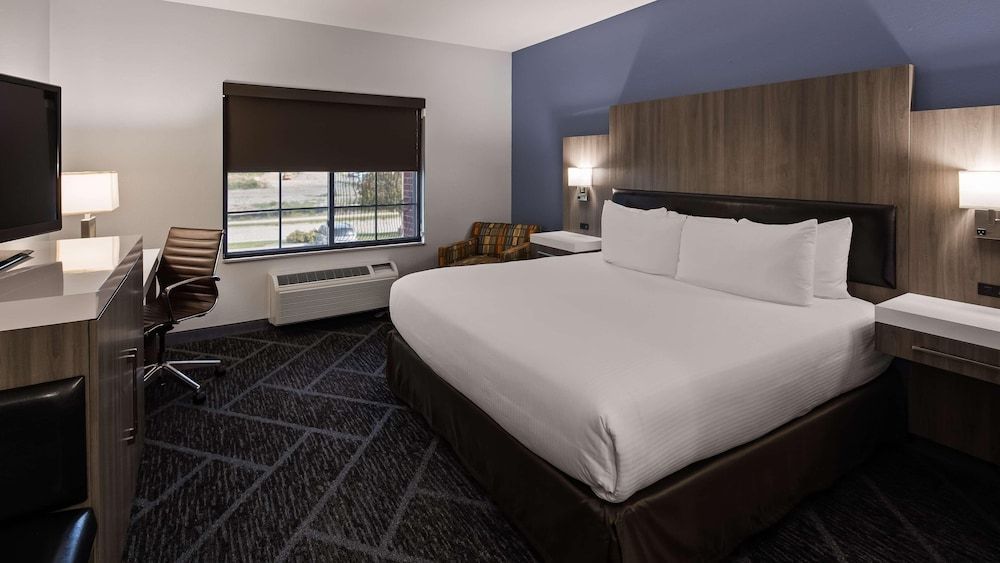 Wyndham Garden Appleton 2