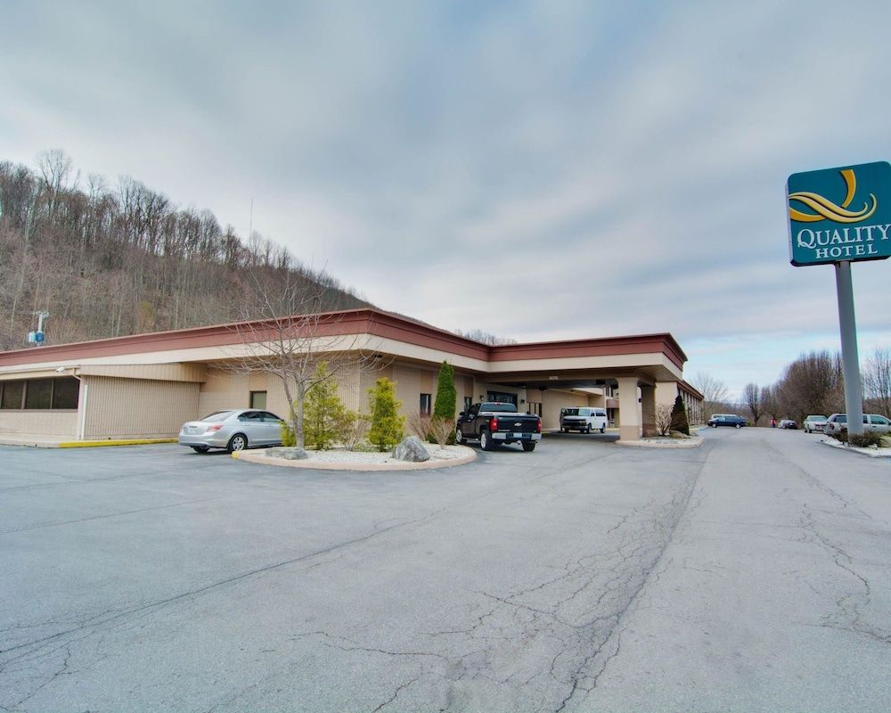 Quality Hotel and Conference Center Bluefield 1
