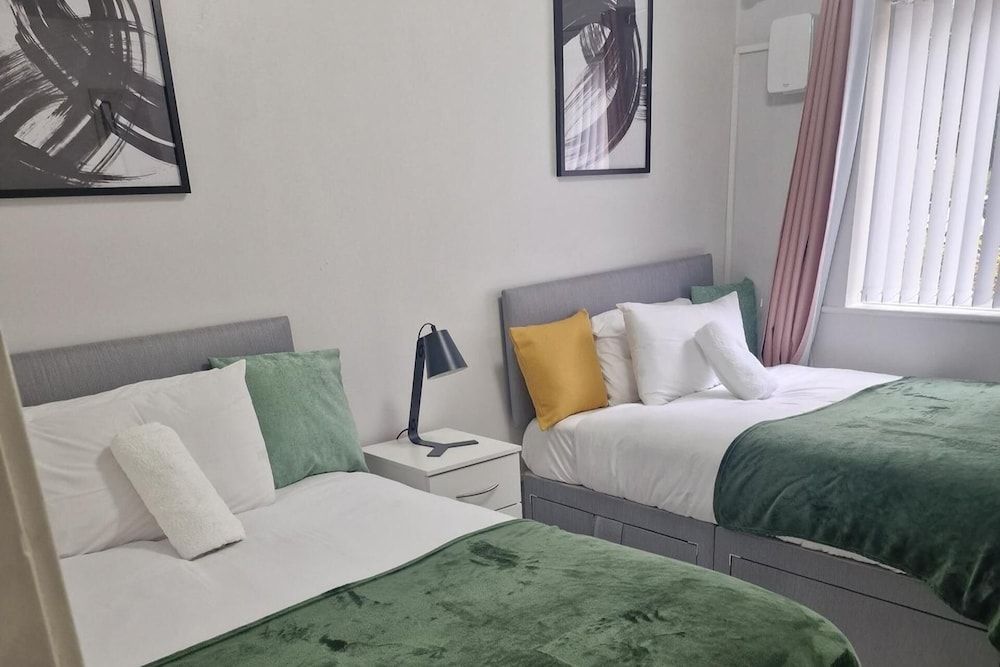 1bed Home Sleeps 5 Free Parking, Central, Wifi 2