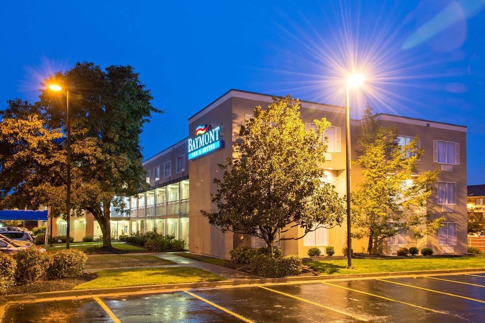 Baymont by Wyndham Louisville East 1
