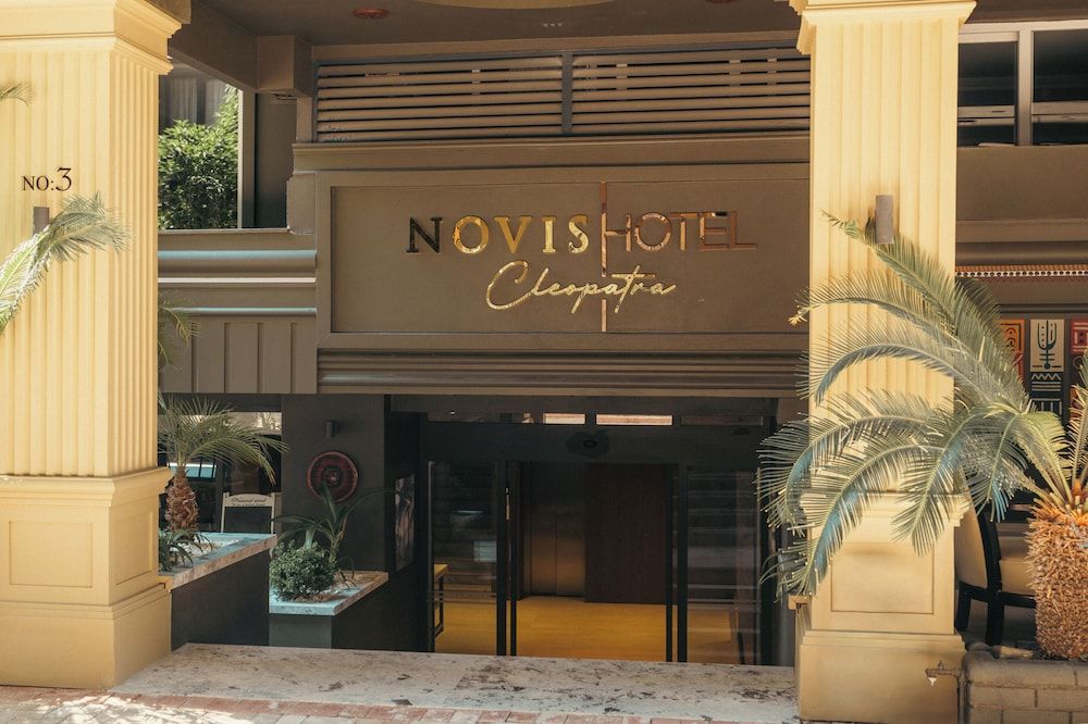 Novis Hotel Cleopatra 1