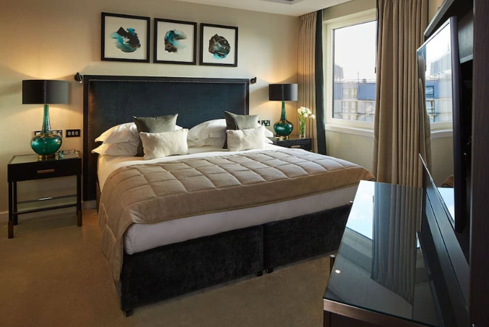 Cheval Gloucester Park at Kensington 1