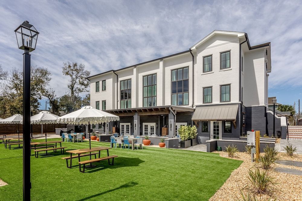 Lily Hall-A Boutique Hotel 1