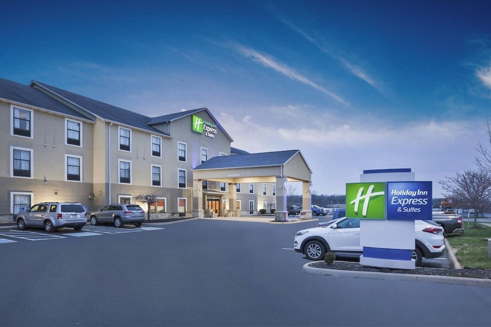 Holiday Inn Express & Suites CIRCLEVILLE by IHG 1