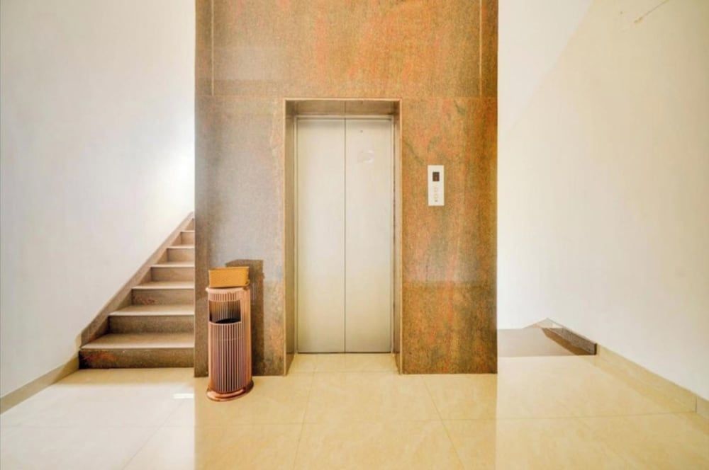 Mayfair Service Apartments 2