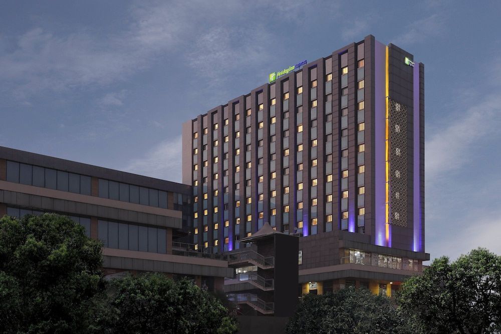 Holiday Inn Express GURUGRAM SECTOR 50 by IHG 1
