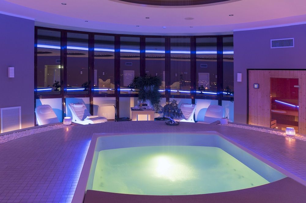 Grand Hotel Biffy 1
