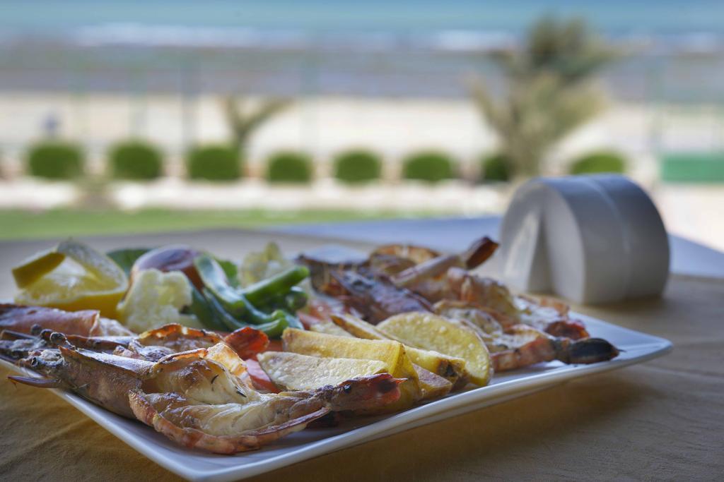 Resort Sur Beach Holiday 2