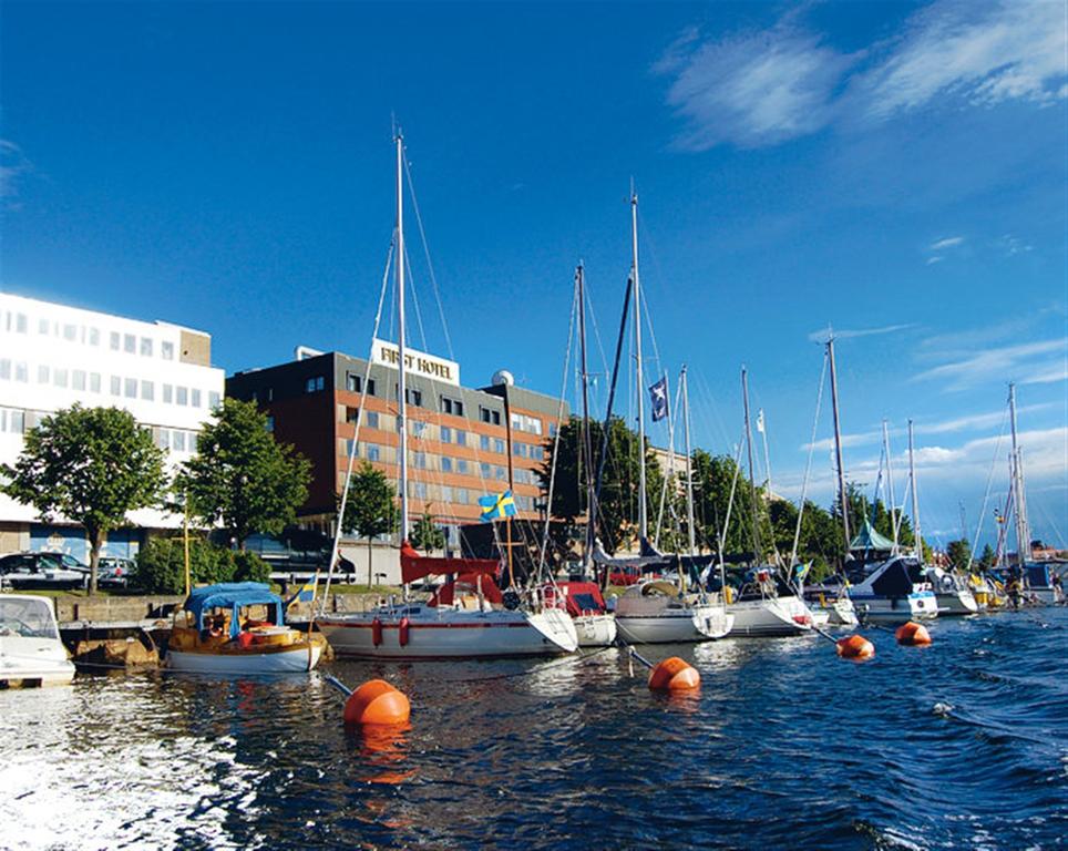 First Hotel Stadt 2
