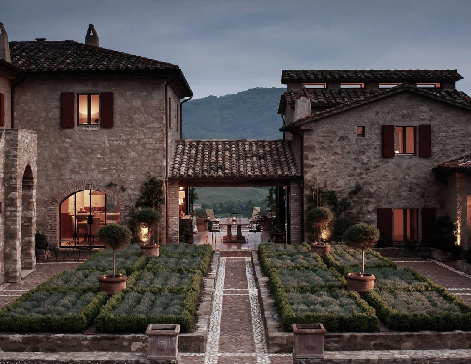 Hotel Castello Di Reschio 2