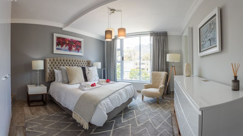 dk villas 2 The Boardwalk (Hout Bay) 1