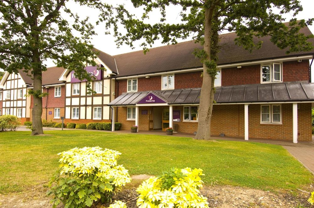 Premier Inn London Gatwick Airport East 1