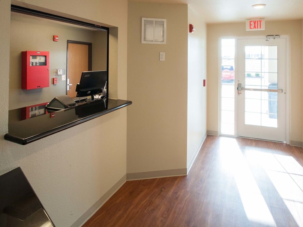 WoodSpring Suites Savannah Garden City 2